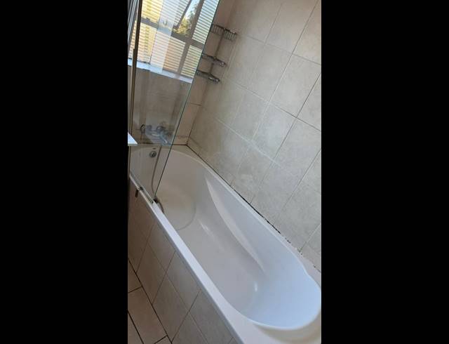 2 BEDROOM APARTMENT TO LET IN CYRILDENE